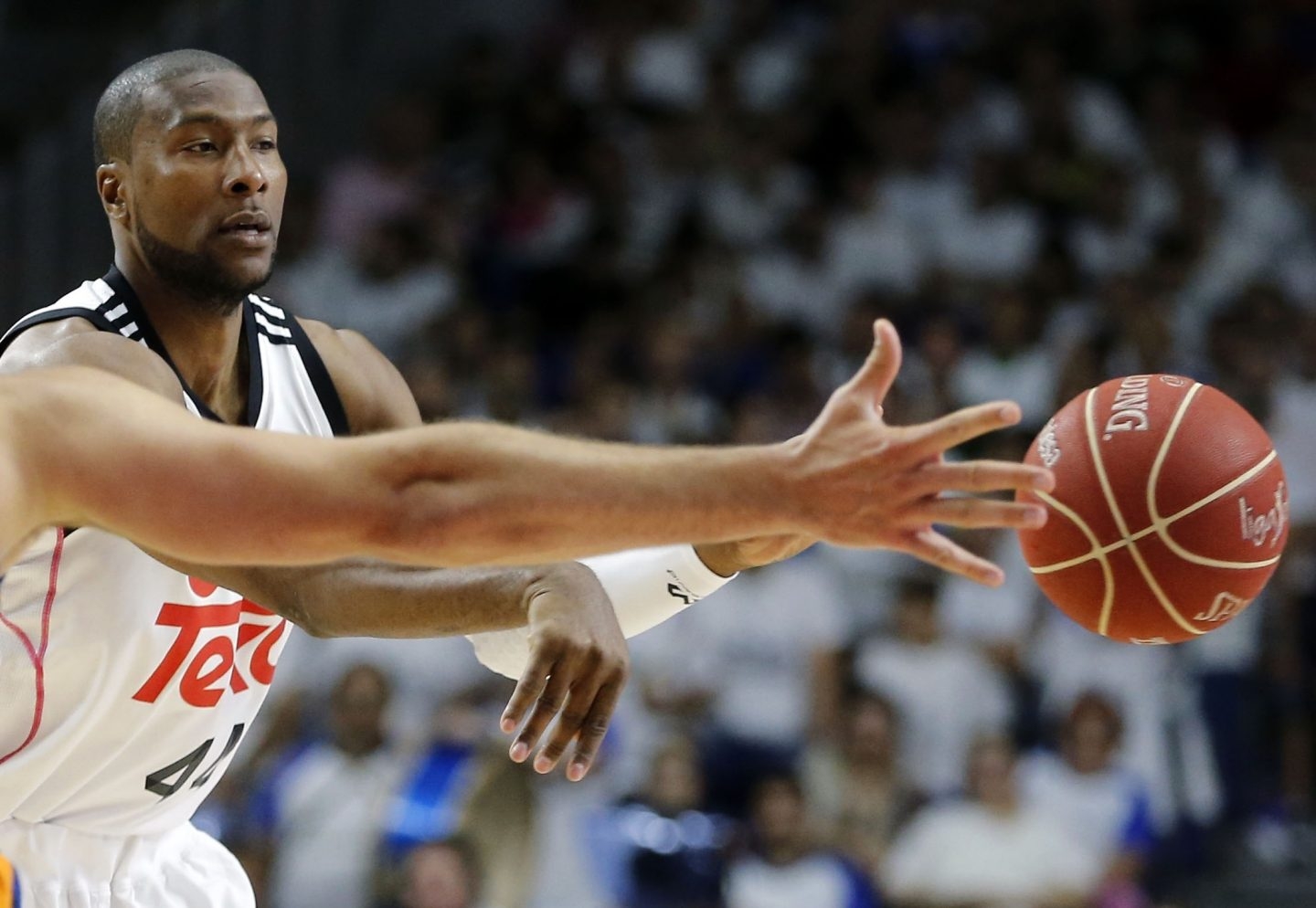 El estadounidense Marcus Slaughter, en un partido durante su etapa como jugador del Real Madrid.