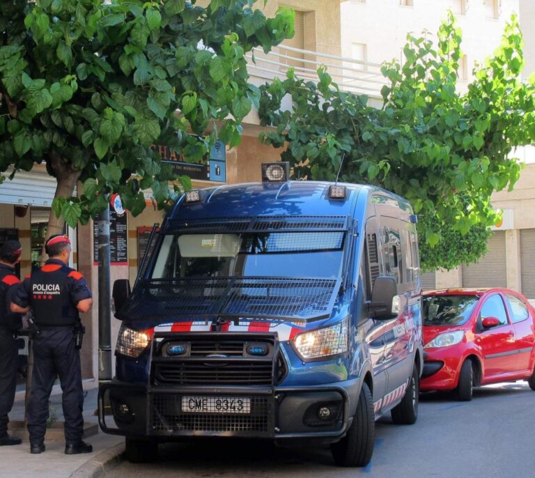 C's, PSC, PP y Comunes fuerzan la comisión de investigación sobre el espionaje de los Mossos