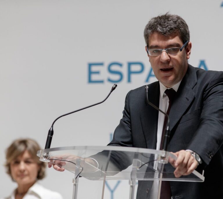 Gas Natural se suma al cierre de centrales de carbón pese al intento de Nadal de salvarlo