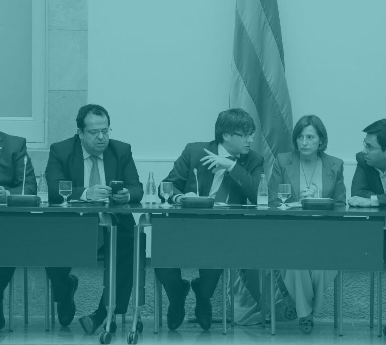 Soraya, habla con Pío. Aplicamos el 155