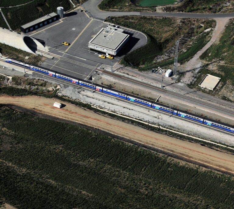 Cinco obras del AVE casi terminadas que están a punto de quedar obsoletas