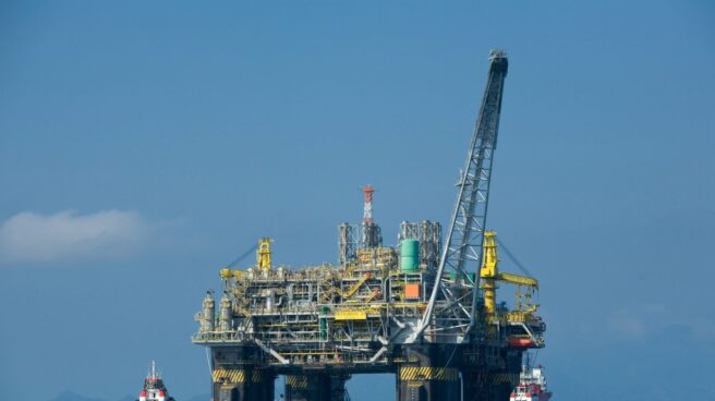 petroleo Planta de extracción de petróleo.