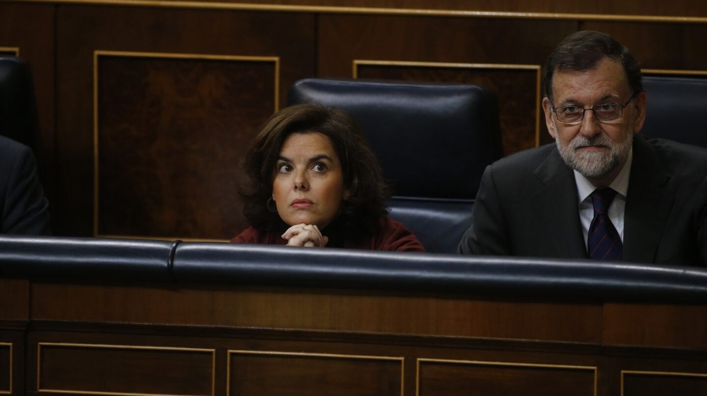 Soraya Sáenz de Santamaría y Mariano Rajoy.