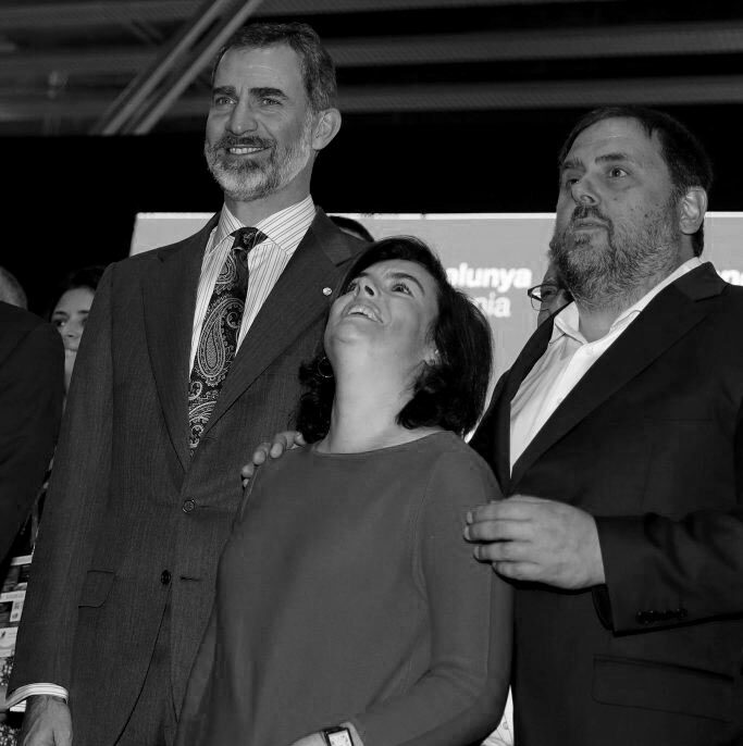 Seis meses de diálogo de sordos