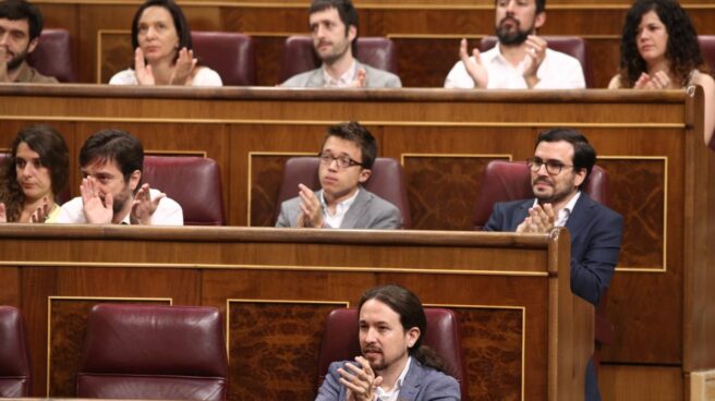 tribuna unidos podemos Tribuna de Unidos Podemos en el Congreso de los Diputados.
