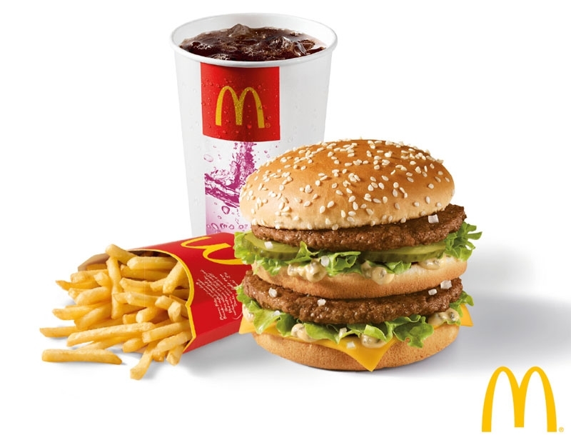 Imagen promocional de un McMenú de McDonald's.