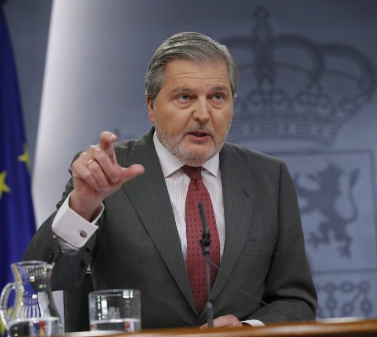 El Gobierno advierte de que la ley de transitoriedad "nunca entrará en vigor"
