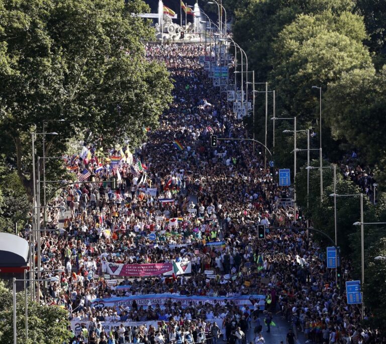 "La manifestación de Barcelona fue una acción política: faltó al respeto a los muertos"