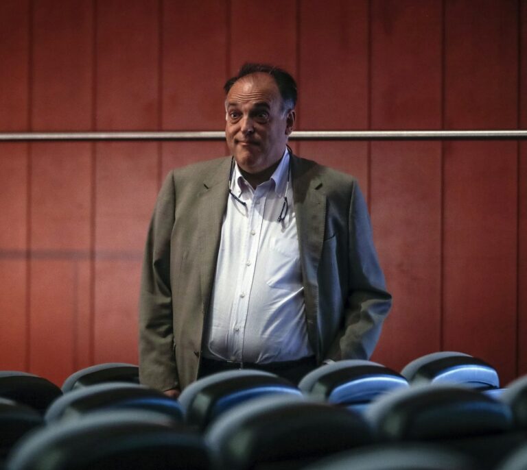Tebas se ceba con Villar: "Hay que sacar el 'villarismo' de la Federación"
