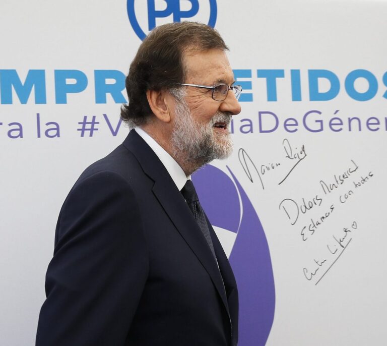 Rajoy plantea negar la entrada a los venezolanos vinculados al chavismo