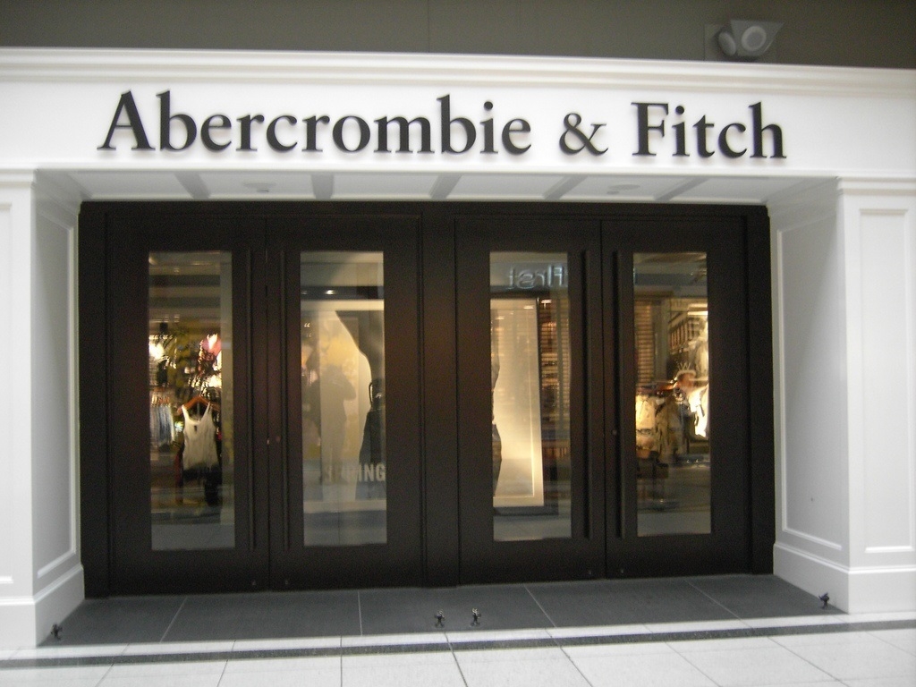 Local de la marca de moda Abercrombie & Fitch.