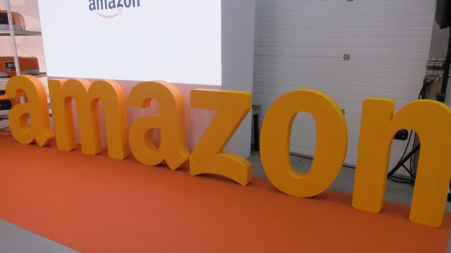 Amazon Logotipo de la compañía Amazon.