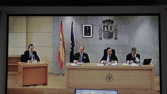 Así se 'cocinó' la sentencia que hizo caer al Gobierno de Rajoy