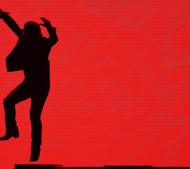 U2 arrasa en Barcelona