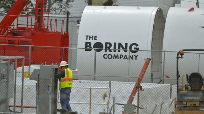 Boring Company Elon Musk construirá el Hyperloop bajo tierra.