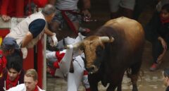 El toro 'Huracán' de El Puerto lidera un tercer encierro veloz y sin cornadas