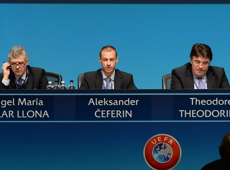 Villar dimite como vicepresidente de la UEFA y miembro del Comité Ejecutivo