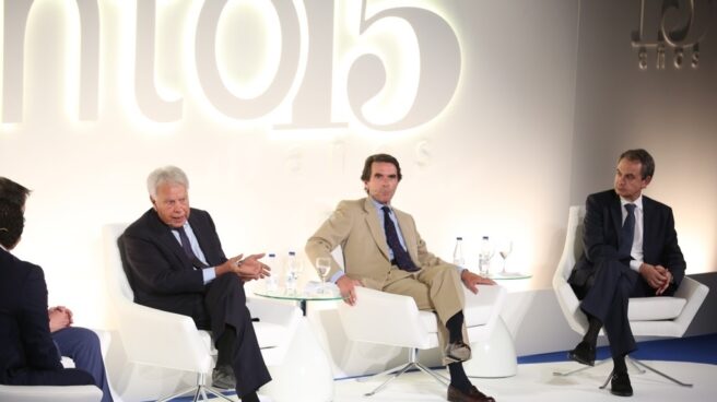 Gonzalez, Aznar y Zapatero, en el acto de Vocento. Gonzalez, Aznar y Zapatero, en el acto de Vocento.
