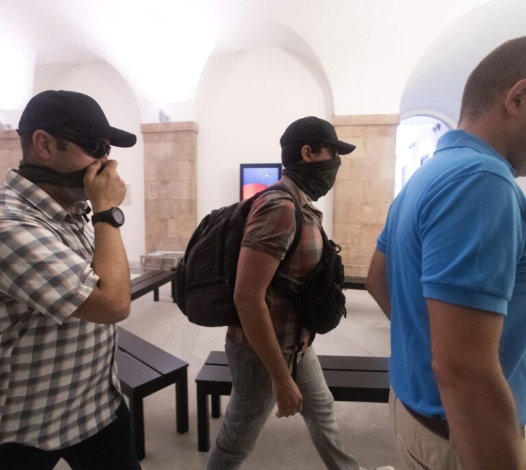 La Guardia Civil accede a la Generalitat para recoger documentos sobre el 3%