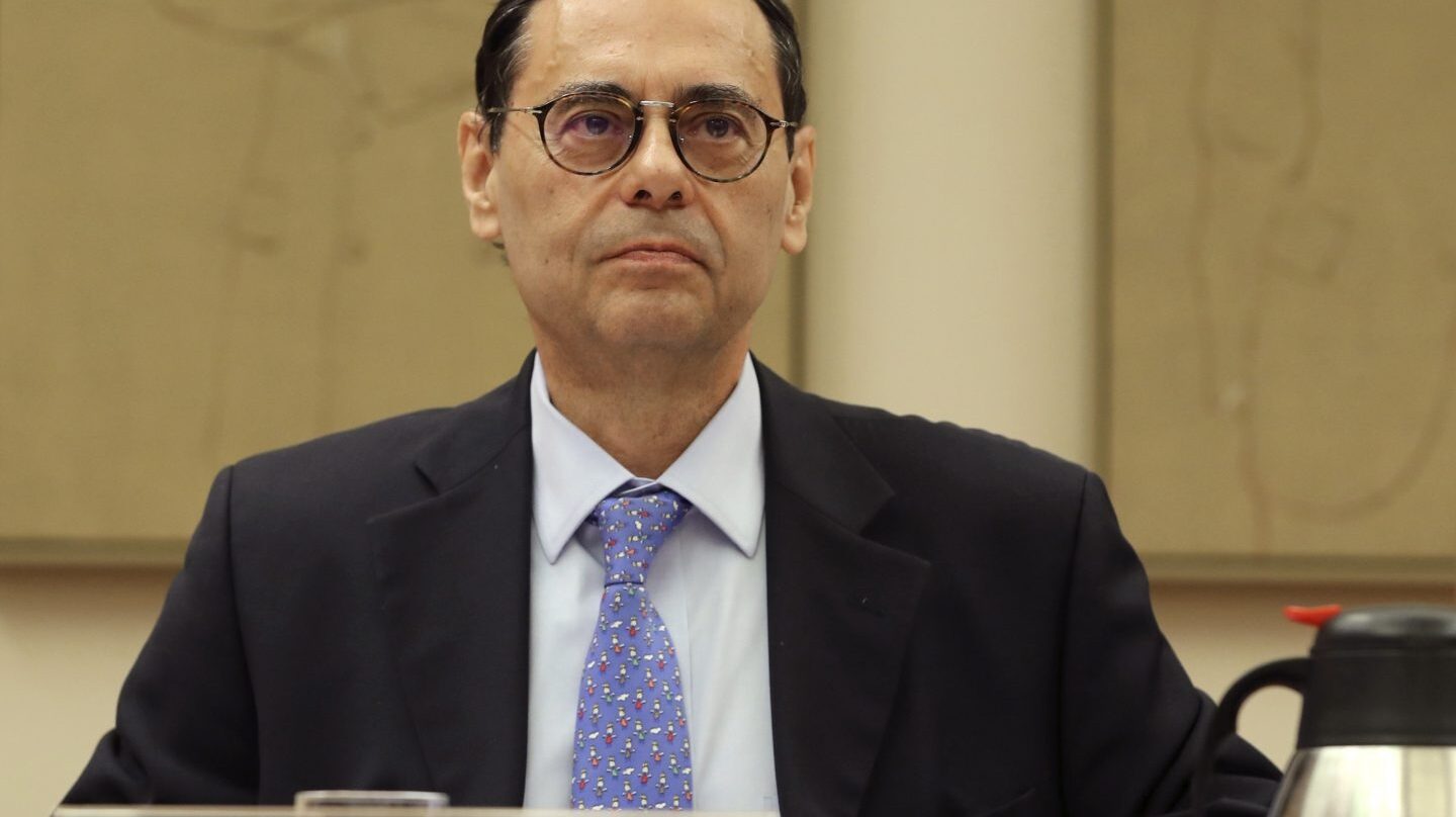 Jaime Caruana, en la comisión de investigación en el Congreso sobre la crisis bancaria.
