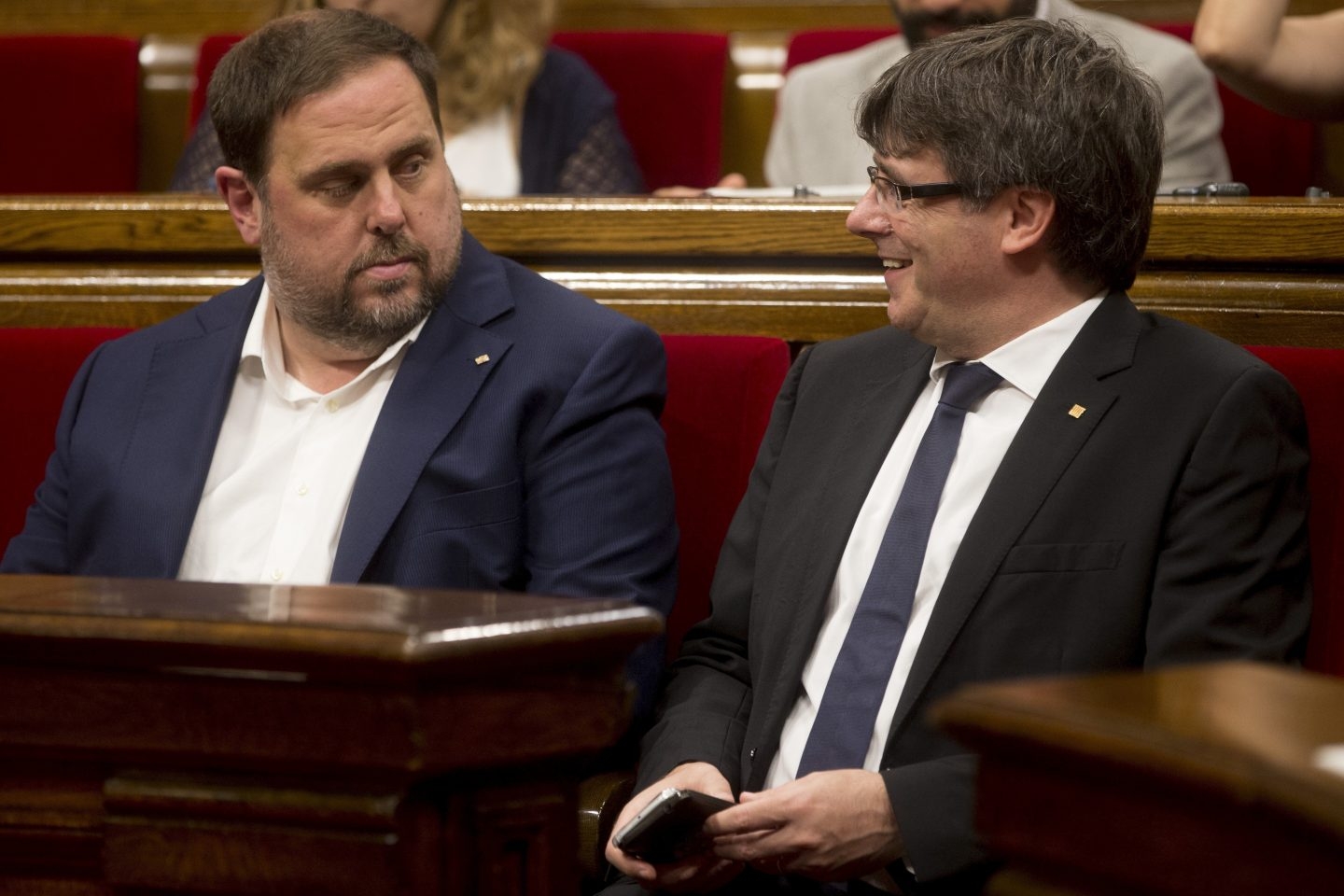 Junqueras y Puigdemont, en el Parlament.