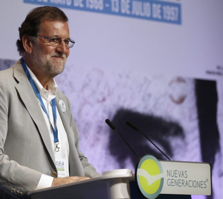 Rajoy insiste: "el referéndum no se celebrará" y llama a 'conectarse al acuerdo'