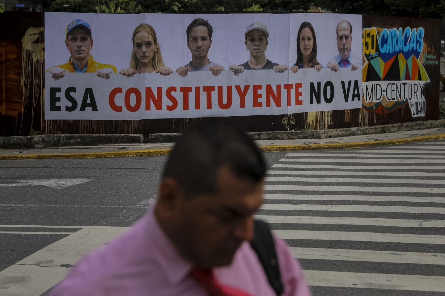 Pancarta contra la Asamblea Constituyente en Caracas.