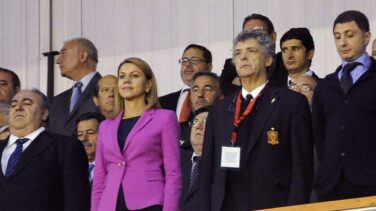 Podemos equipara a Villar con el PP: 'Ni la Roja es suya, ni las instituciones son su cortijo'