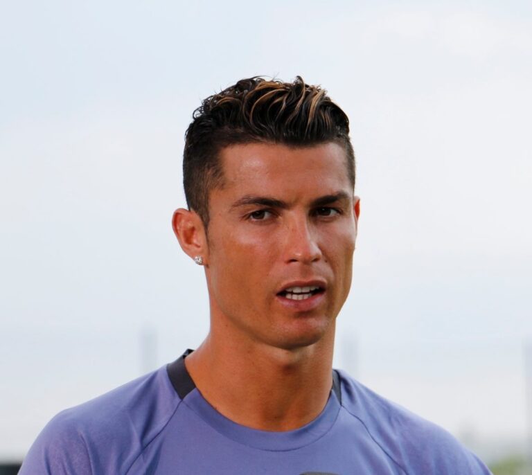 Los trabajadores de FIAT se ponen en huelga por el fichaje de Cristiano Ronaldo