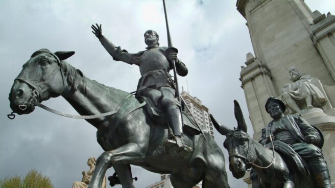 donquijote Don Quijote en plaza de España