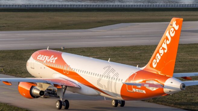 Un avión de la aerolínea de bajo coste easyJet.