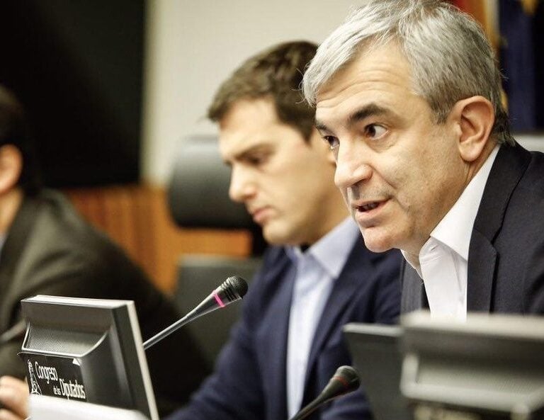La dimisión de Roldán y Nart abre una brecha entre Rivera y los eurodiputados de Ciudadanos