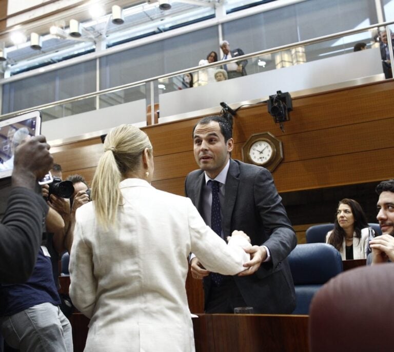Ciudadanos espera a Cifuentes: "Si convoca elecciones, saldremos a ganar"