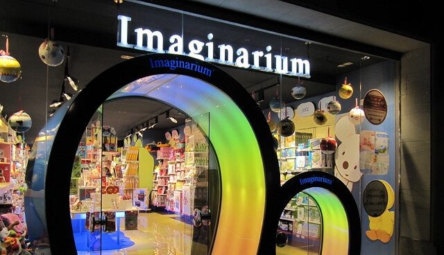 imaginarium Escaparate de una tienda de Imaginarium. La juguetera española ha alcanzado un acuerdo con los acreedores para eludir la quiebra.