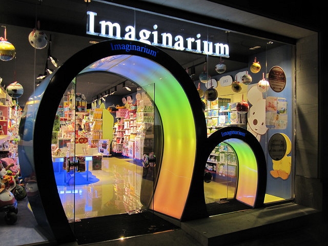 Escaparate de una tienda de Imaginarium. La juguetera española ha alcanzado un acuerdo con los acreedores para eludir la quiebra.