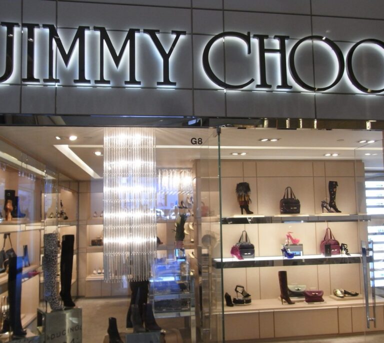 Michael Kors compra Jimmy Choo por 1.200 millones de euros