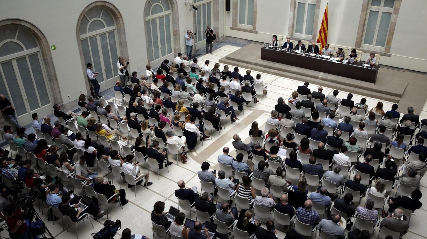 Acto de presentación de la ley del referéndum.