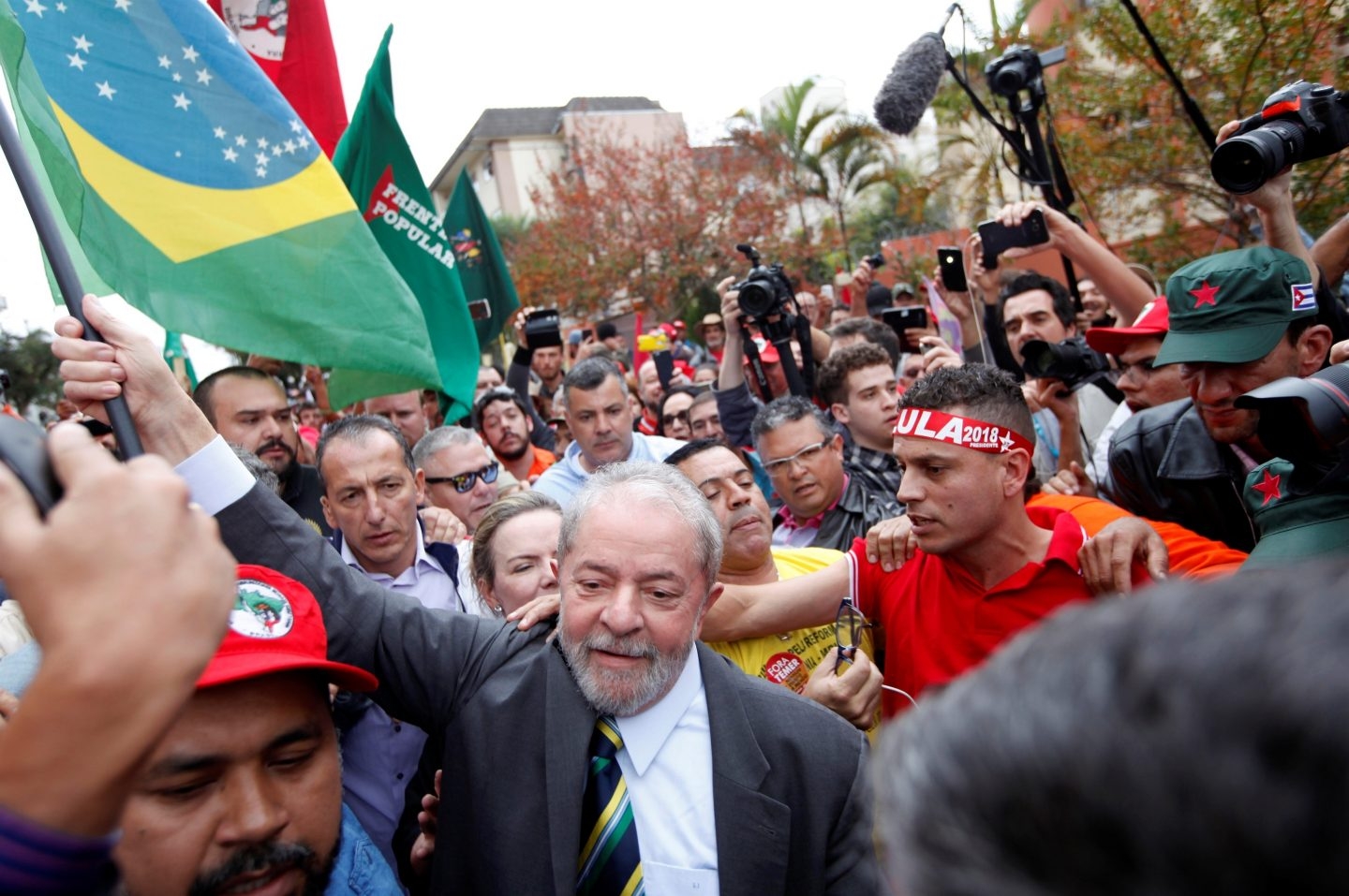 Lula da SIlva ha sido condenado a nueve años de cárcel.