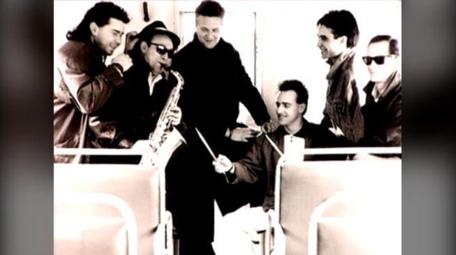 Miguel Ángel Blanco (sujetando las baquetas) con su grupo "Póker" Miguel Ángel Blanco (sujetando las baquetas) con su grupo "Póker"