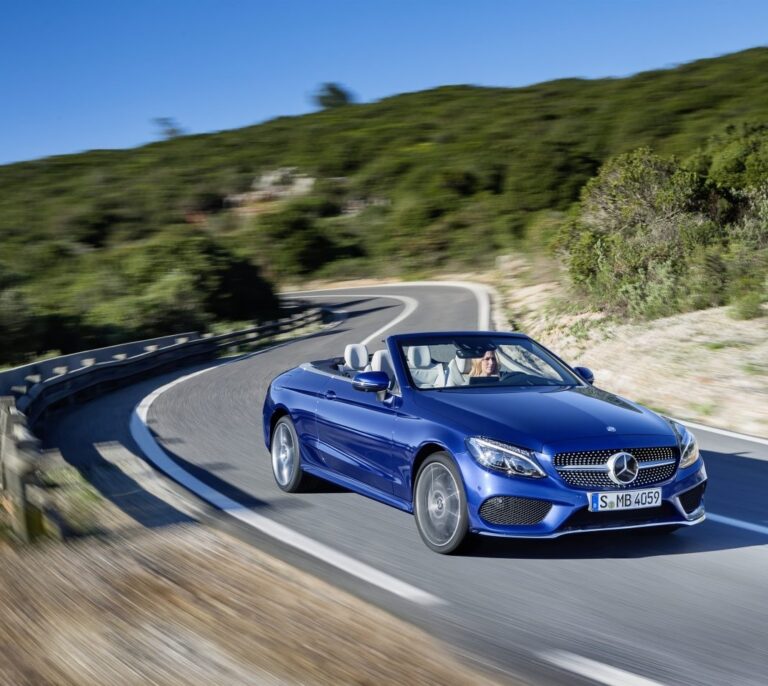 El fabricante de Mercedes manipuló las emisiones de un millón de vehículos diésel
