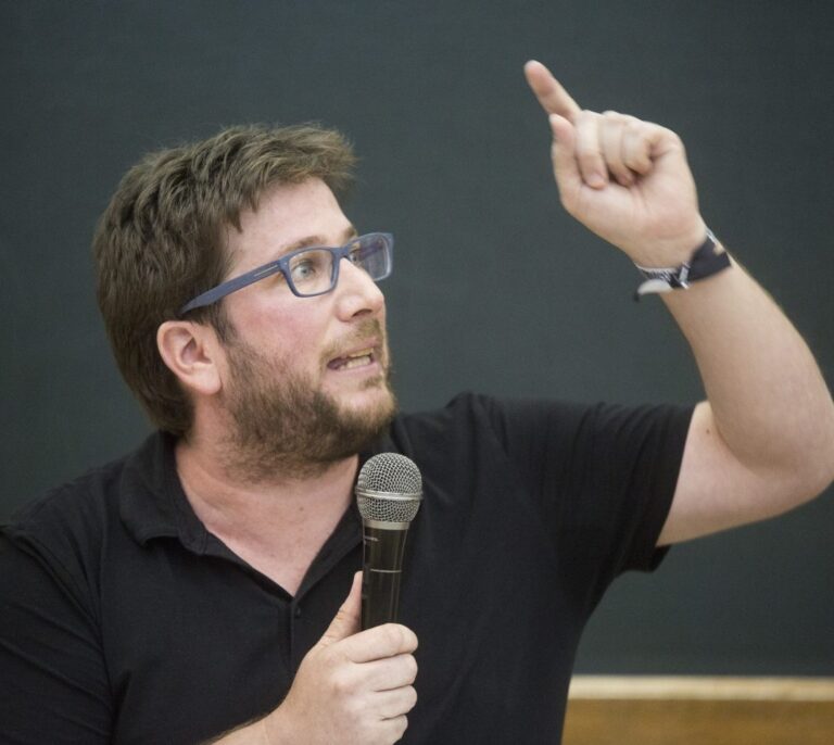 El sector Anticapitalistas de Podemos reconoce "la nueva República Catalana"