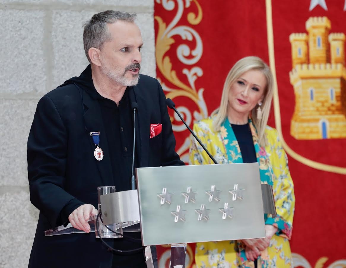 Miguel Bosé.