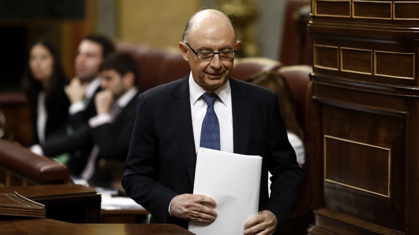 El equipo negociador del PP se ha reunido con Ciudadanos para llegar a un acuerdo sobre el techo de gasto.