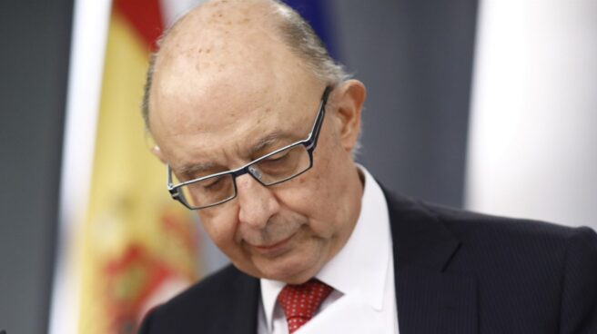 montoro-irpf-salarios El ministro de Hacienda, Cristóbal Montoro, admite que la recaudación por IRPF no se cumplió por los salarios.