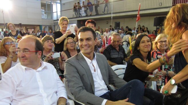 pedro sanchez y miquel iceta cataluña Pedro Sánchez y Miquel Iceta estudian medidas para dar una salida a Cataluña.