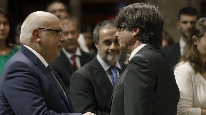 Puigdemont arrastra a su partido al abismo