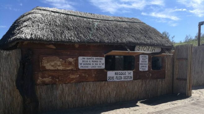 Playa fascista, playa comunista