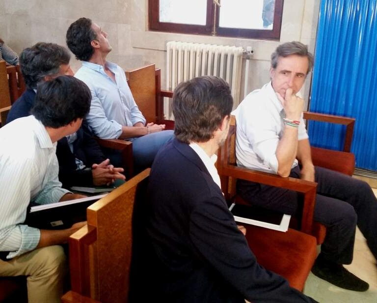 El fiscal pide prisión para los seis hermanos Ruiz-Mateos condenados por estafa