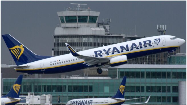 ryanair Riik@mctr Un avión de la flota de la aerolínea de bajo coste Ryanair.