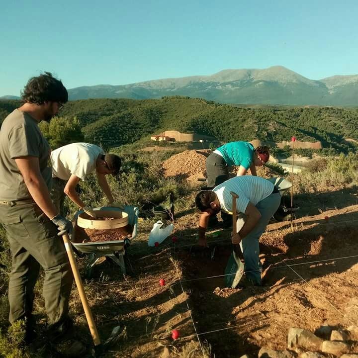 Fotografía del trabajo de investigación arqueológica en Zaragoza.